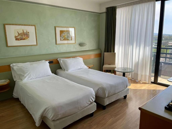 Bedroom 4, HOTEL LEONARDO DA VINCI, Como