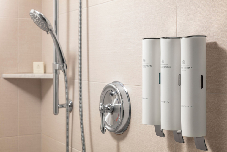Bathroom 4, Portland Regency Hotel & Spa, Cumberland