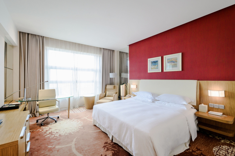 Bedroom 5, Four Points by Sheraton Qingdao Chengyang, Qingdao