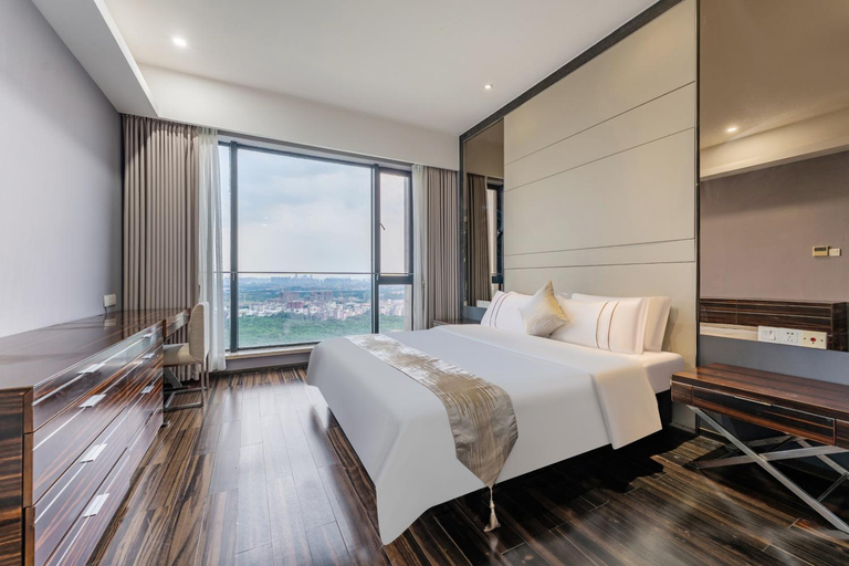 Bedroom 8