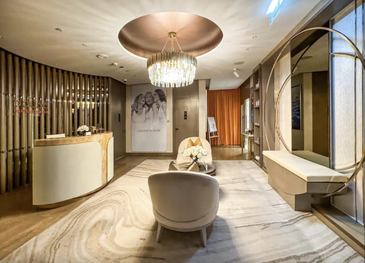 Public Area, Paramount Residences I Access to Infinity Pool, Dubai