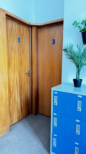 Others 5, Vikap Guest House, Porto