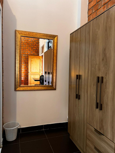 Others 3, Casa Bonita, San Martín