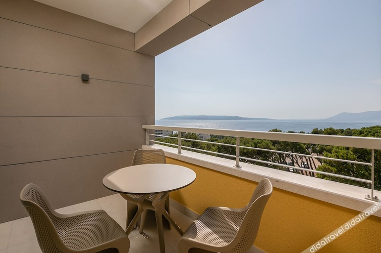 Others 3, Hotel Antonio, Makarska