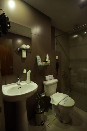 Bathroom, Iswarya Residency, Kottayam
