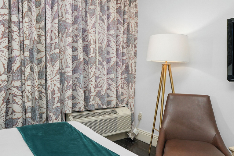 Bedroom 4, Riviera Hotel South Beach, Miami-Dade