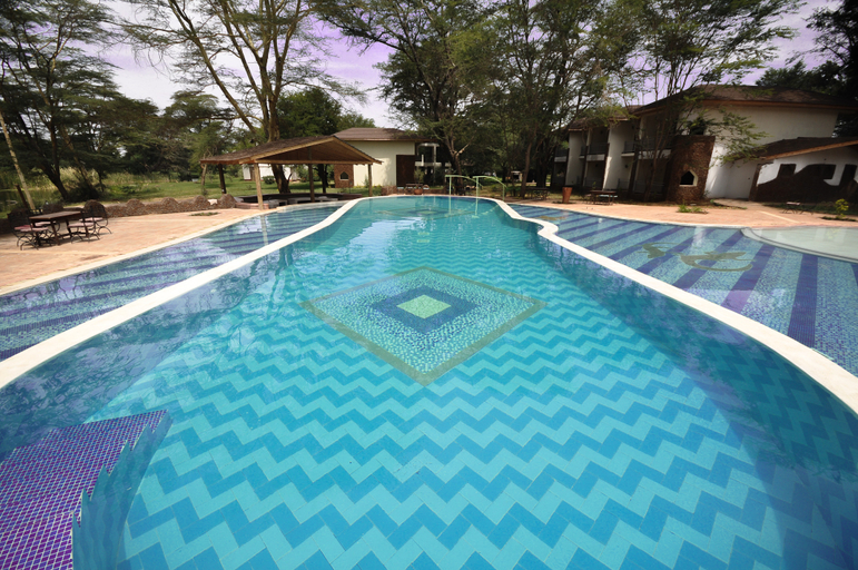 Sport & Beauty 2, Hunters Lodge, Kibwezi West