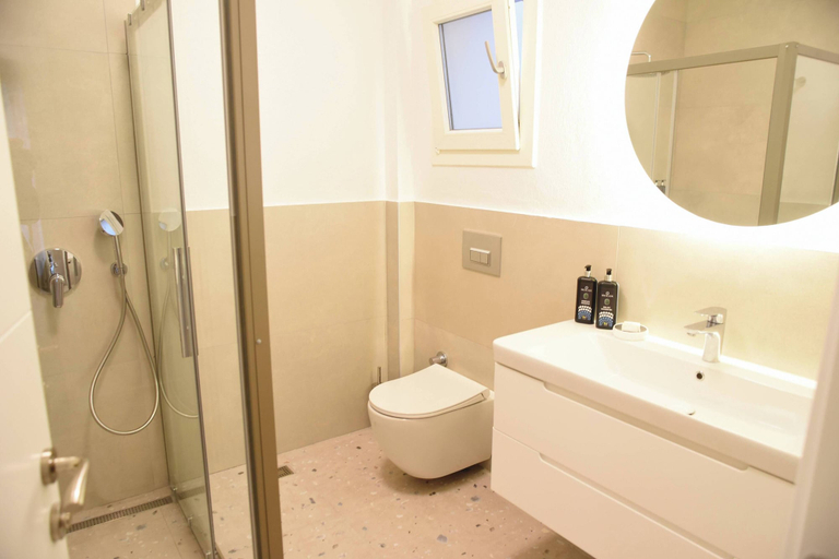 Bathroom 5, Mozaik Swim Up Hotel and Apartments, Fethiye
