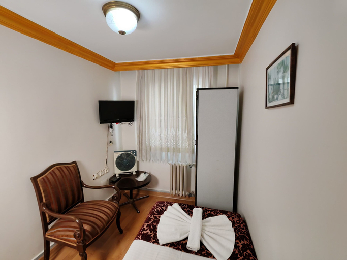 Bedroom 4, Sirkeci Emek Hotel, Fatih