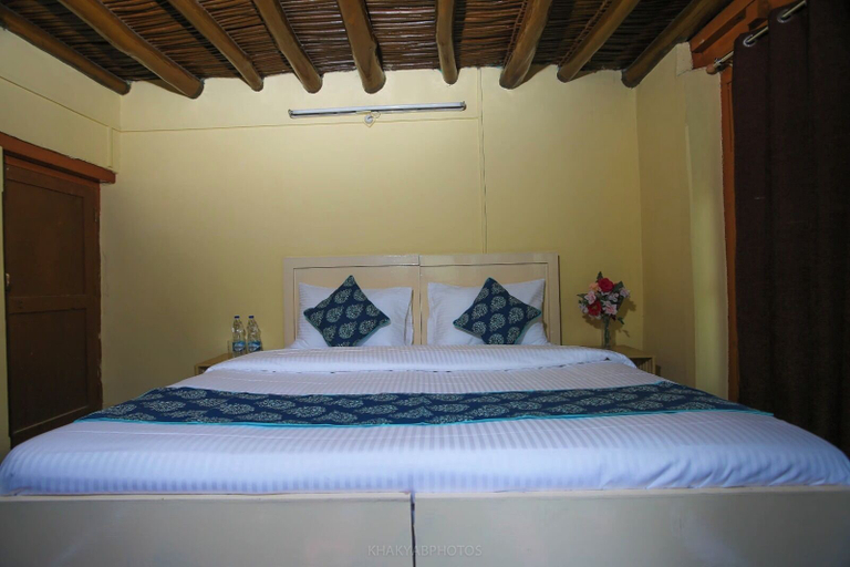 Bedroom 3, Chomal Cottages, Leh