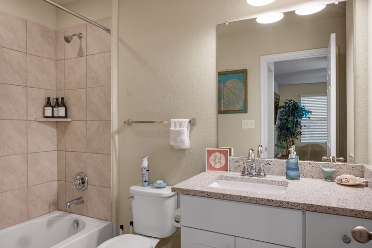 Bathroom 3, Casita San Marcos, Hays