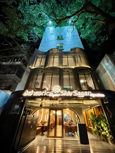 Exterior & Views 2, Le Grandeur, Bangalore