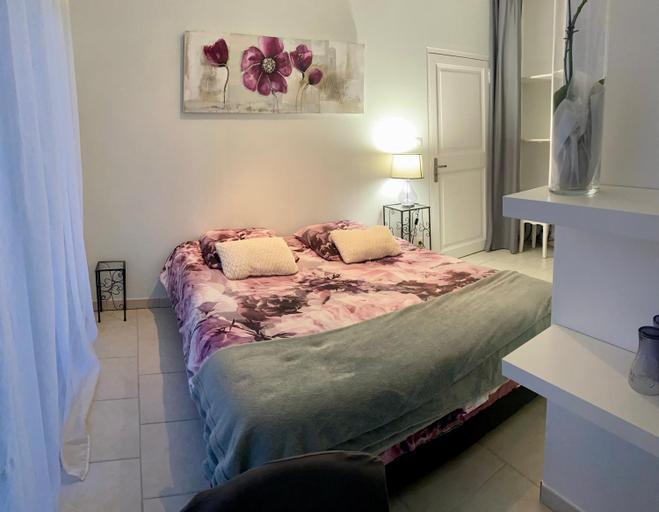 Bedroom 4, Chambre privee independante au cœur du Luberon, Vaucluse