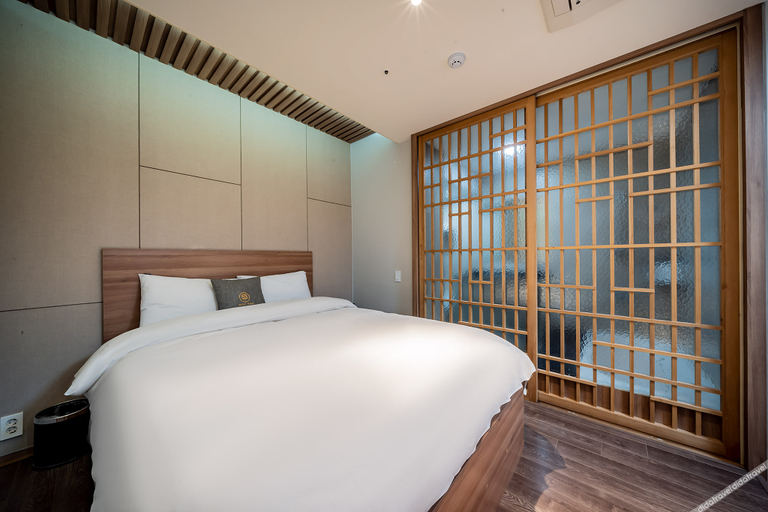Bedroom 4, Yeonsinnae Mac, Eun-pyeong