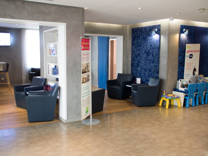 Public Area 3, ibis Styles Paris Tolbiac Bibliotheque, Paris