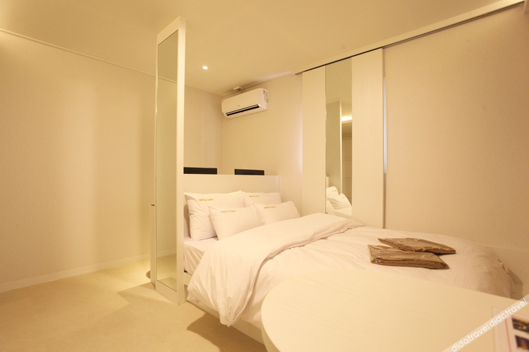 Bedroom 2, Myeonmok Choi Hotel, Jungnang