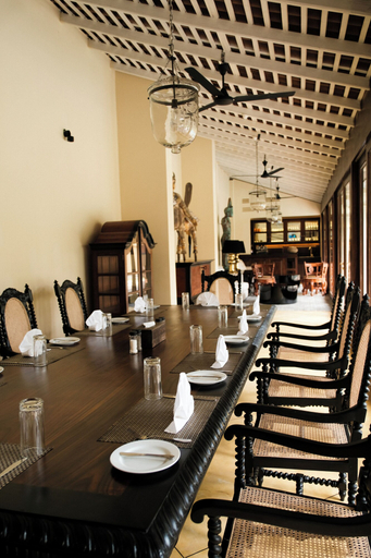 Food & Drinks, Heenatigala Walawwa, Habaraduwa