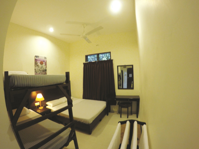 Others 4, Perhentian Tivoli Inn, Besut