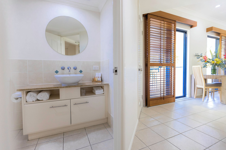 Bathroom 5, Meridian Port Douglas - Adults only, Douglas