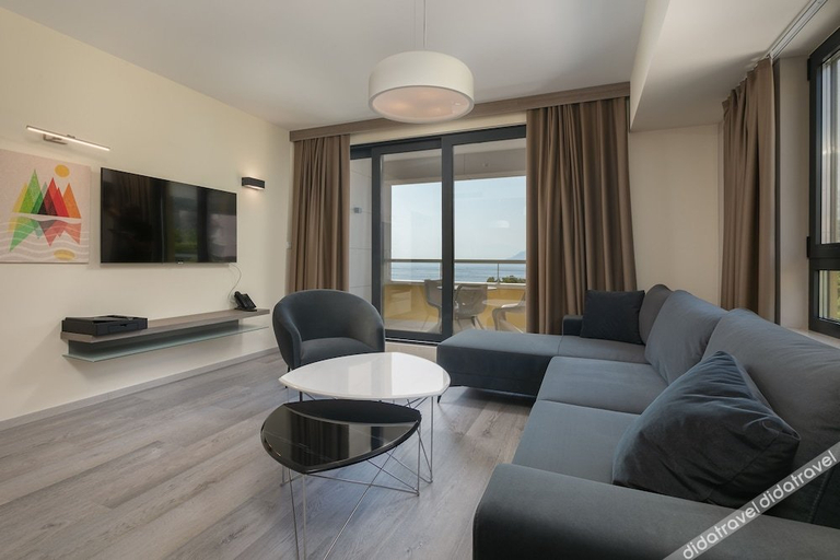 Others 2, Hotel Antonio, Makarska