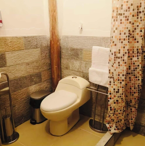 Bathroom, Casa tradicional en cusco, Cusco