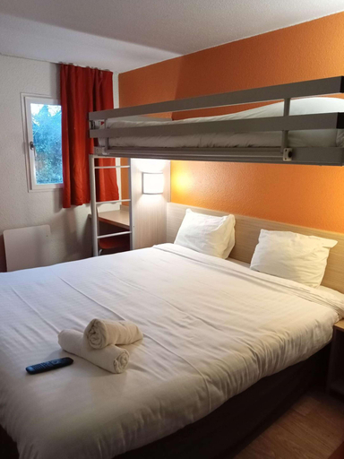 Bedroom 4, Premiere Classe Saint Brice Sous Forêt, Val-d'Oise