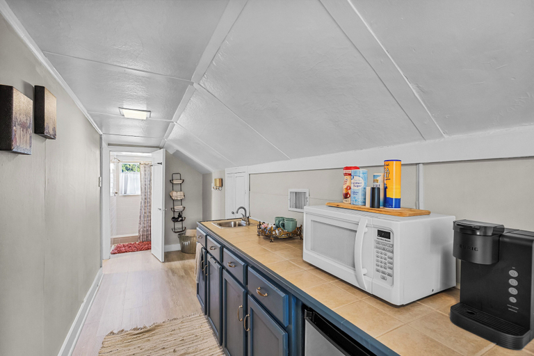 Others 5, Drackett House by Whiskey Properties, Hancock