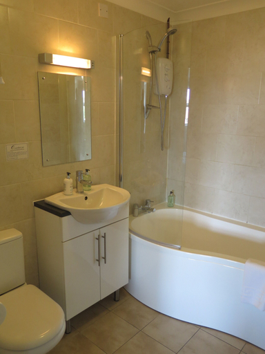 Bathroom 3, Oyster Fleet Hotel, Essex