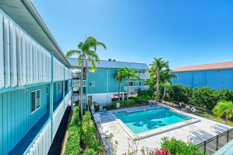 Others 5, Anna Maria Island Beach Palms 5B, Manatee