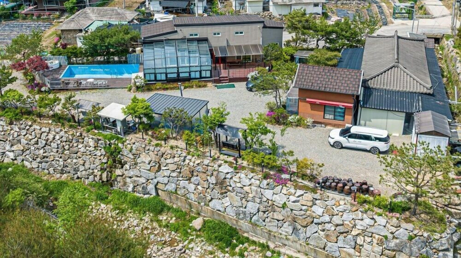Exterior & Views 2, Romain Pension, Gapyeong
