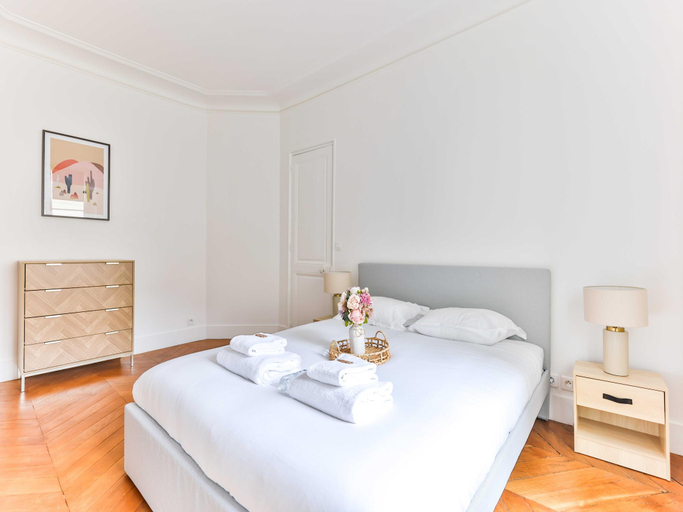 Others 5, BDR  4P apartment MontmartreMoulin Rouge, Paris
