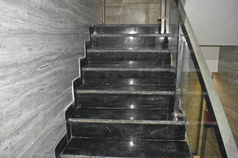 Others 5, Shri Balaji Dham Hotel, Mathura