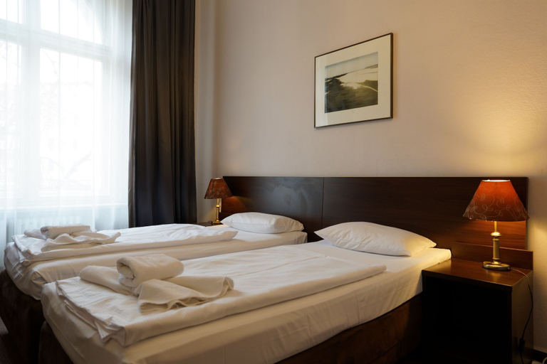 Bedroom 5, Hotel Xantener Eck, Berlin