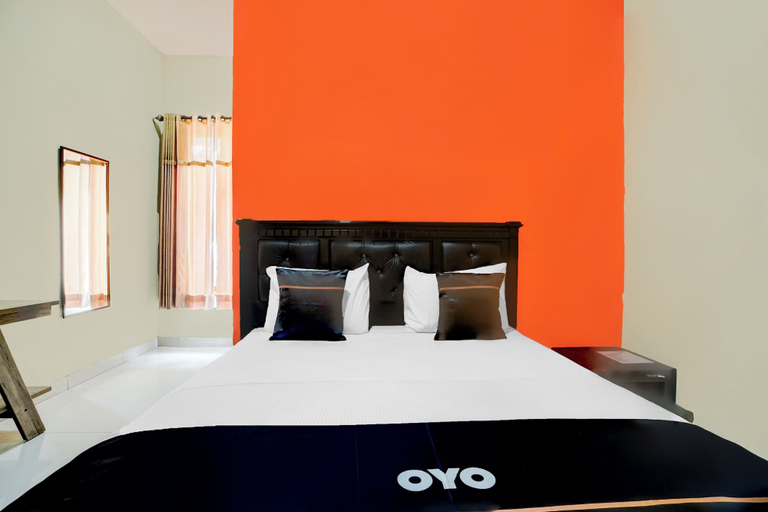 Bedroom 3, Hotel O 76 Gayungsari, Surabaya