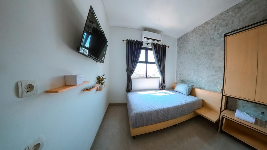 Bedroom 8