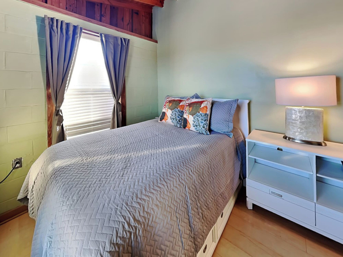 Bedroom 3, Seashell by Distinctive Beach Rentals, Saint Johns