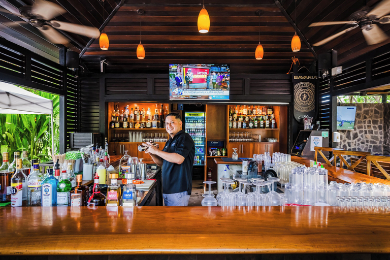Food & Drinks, The mVillas with Exclusive Beach Club Access, Santa Cruz