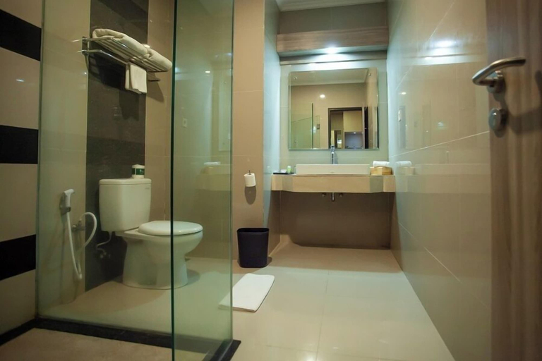 Bathroom 3