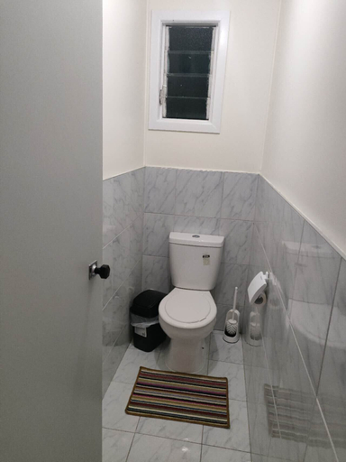 Bathroom 3, 3 Bedroom Garden Chalet A, Waitakere