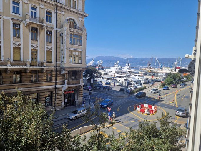 Surrounding environment, Pleasant home apartments, Rijeka