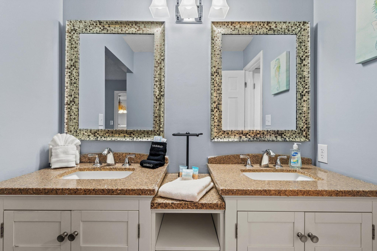 Bathroom 4, Edgewater Golf Villa 956, Bay
