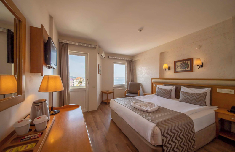 Bedroom 2, Çanak Hotel, Merkez