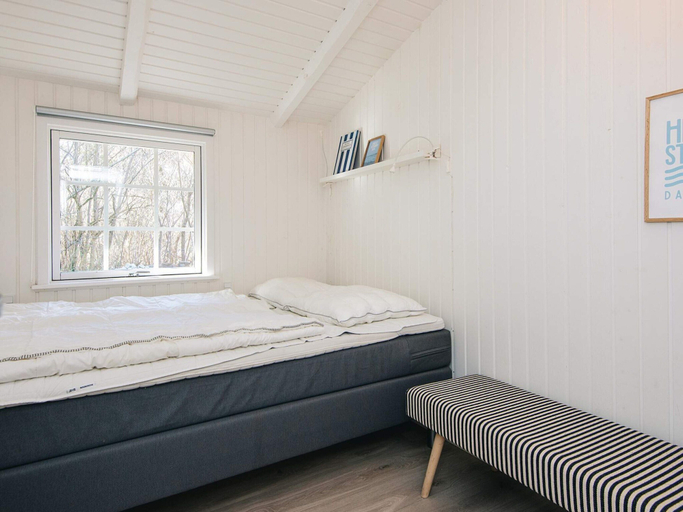 Bedroom 2, 5 Person Holiday Home in Oksbol-by Traum, Varde