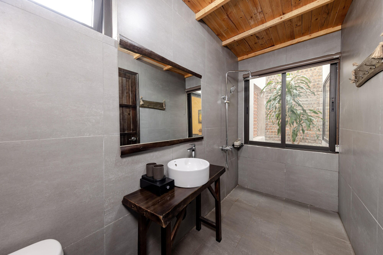 Bathroom 5, Trang An Cozy House, Hoa Lư