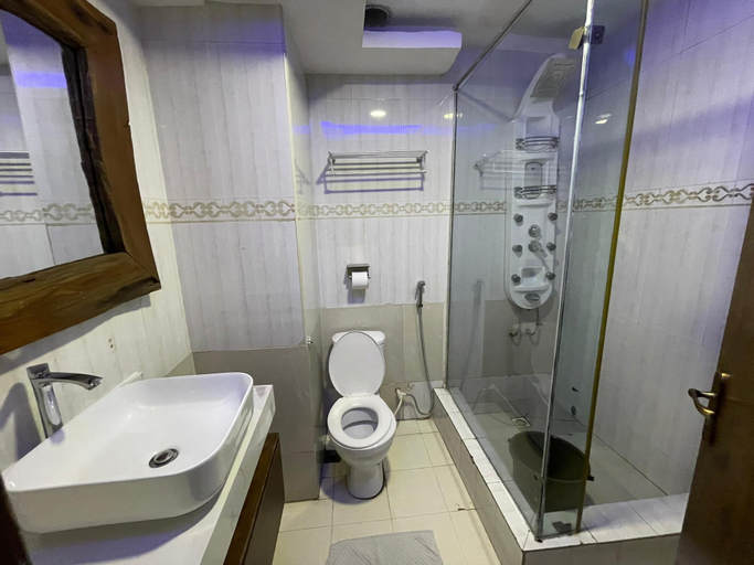 Bathroom, Presken Hotel International Airport road, Mushin