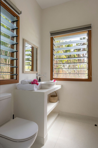 Bathroom 4, Kasa Tatu Cottages Watamu, Kilifi North