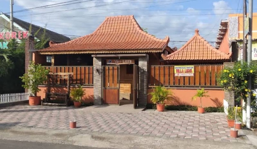 Villa Lista Syariah - Tap to explore photos