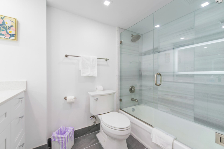 Bathroom 5, We Host at Club - Heart of Brickell, Miami-Dade