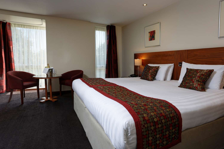 Bedroom 3, Best Western Kings Manor Hotel, Edinburgh