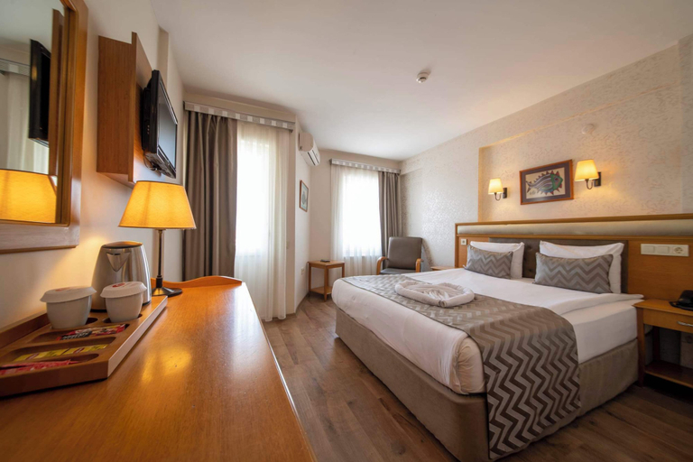 Bedroom 3, Çanak Hotel, Merkez
